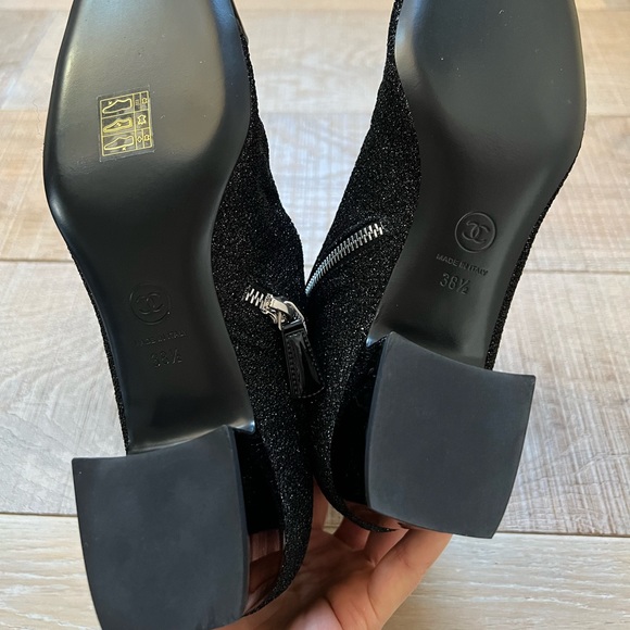 BNIB Chanel 17k Runway Black Shimmer Metallic Leather Square Toe ankle boots - Picture 7 of 9